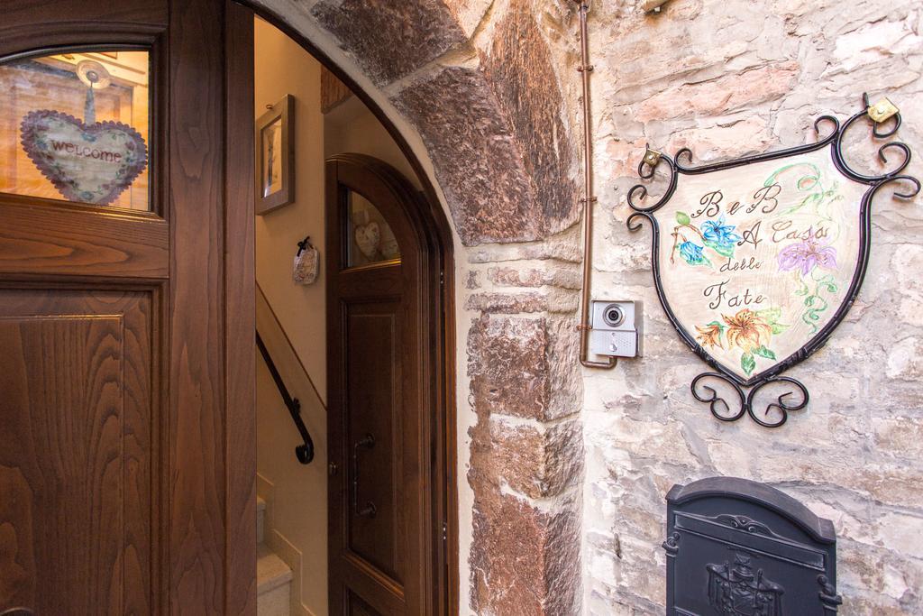 Bed And Breakfast A Casa Delle Fate Assisi Kültér fotó