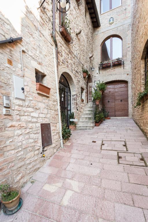 Bed And Breakfast A Casa Delle Fate Assisi Kültér fotó