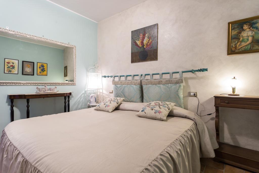 Bed And Breakfast A Casa Delle Fate Assisi Szoba fotó